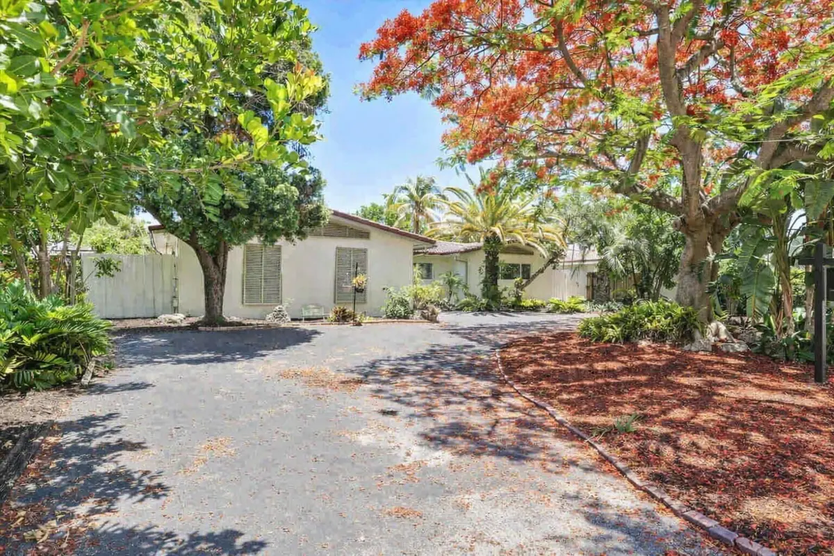 new front pic at 5200 NE 18TH Terrace, Fort Lauderdale