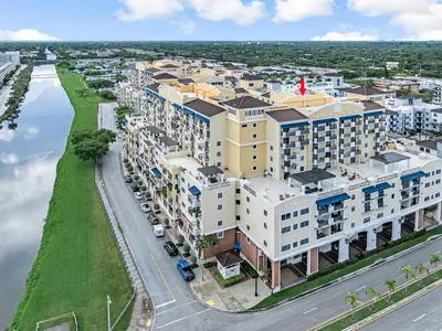 8390 SW 72ND Avenue 303, Miami – Condominium for sale