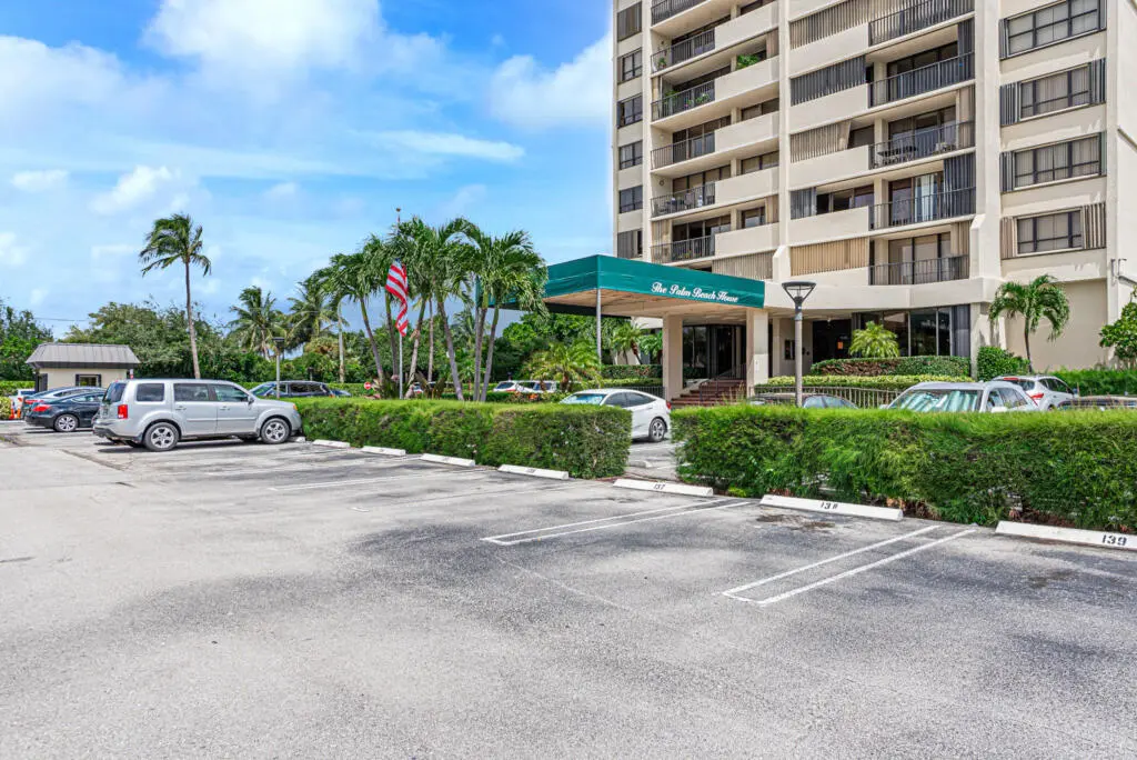 5600 N Flagler Drive 203, West Palm Beach, FL – photo 4