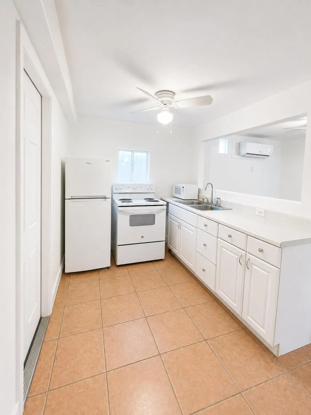 con 44 at 204 Conniston Road A, West Palm Beach