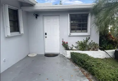 3610 LLOYD Drive B, Oakland Park – Single Family Residence for rent
