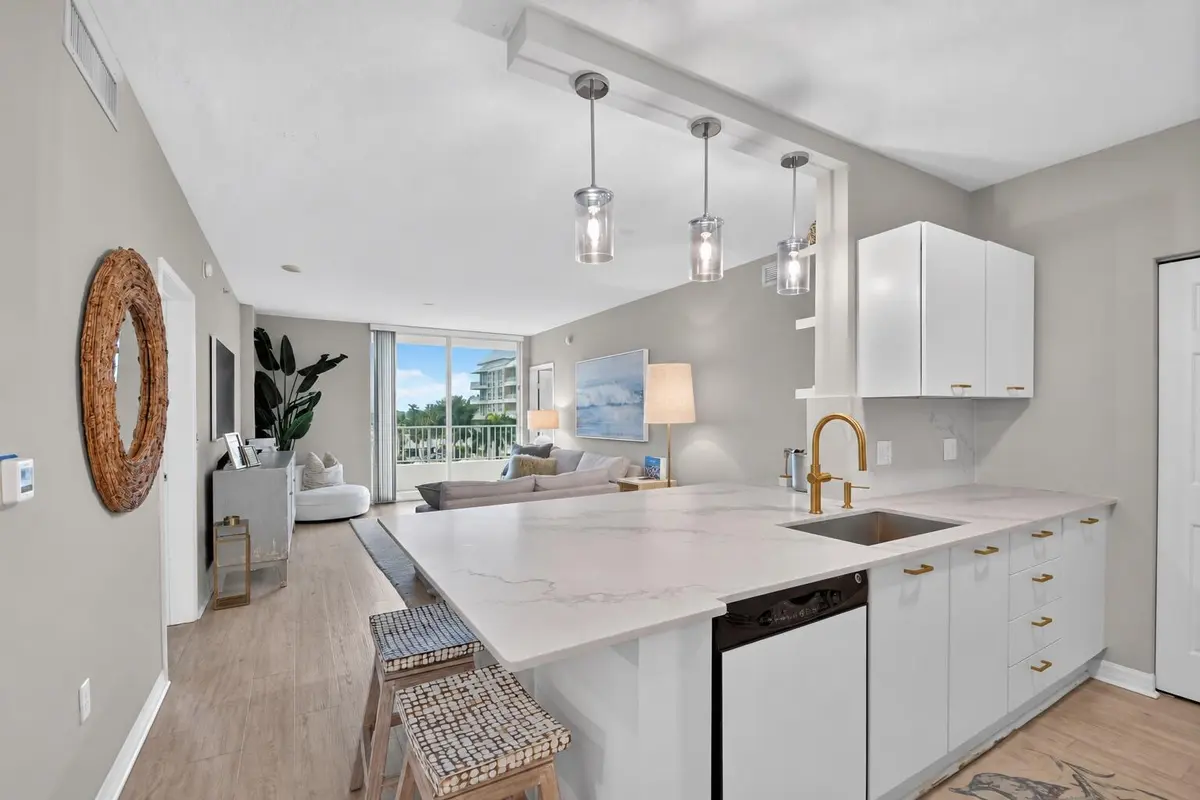 Image 2 at 625 Casa Loma Boulevard 506, Boynton Beach