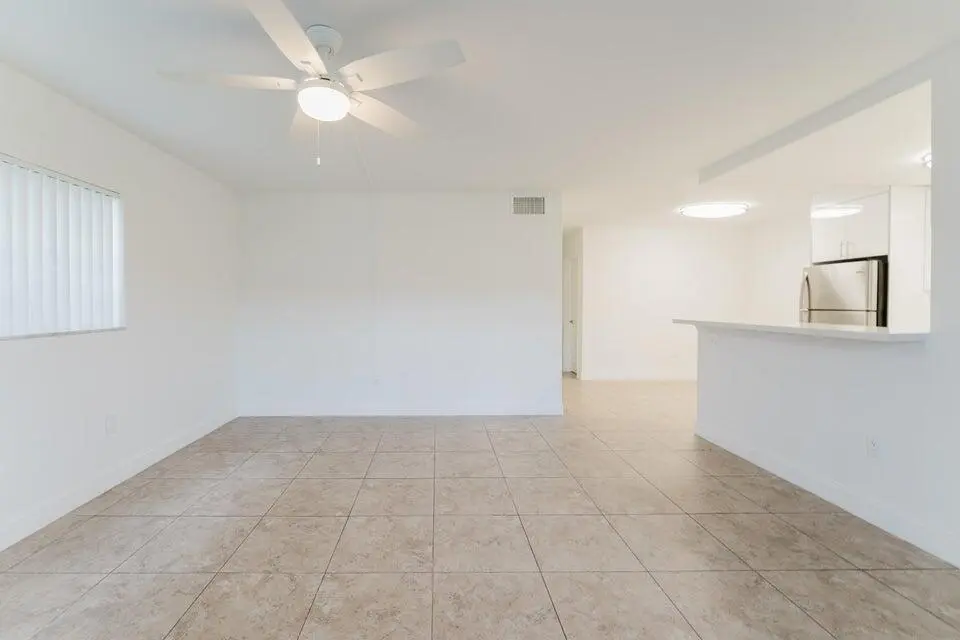 601 - maya at 601 SW 2ND Avenue 5, Boca Raton