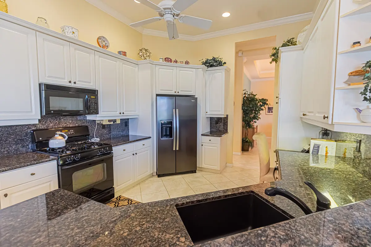 DSC_9714-HDR at 468 NW BLUE LAKE Drive, Port St. Lucie