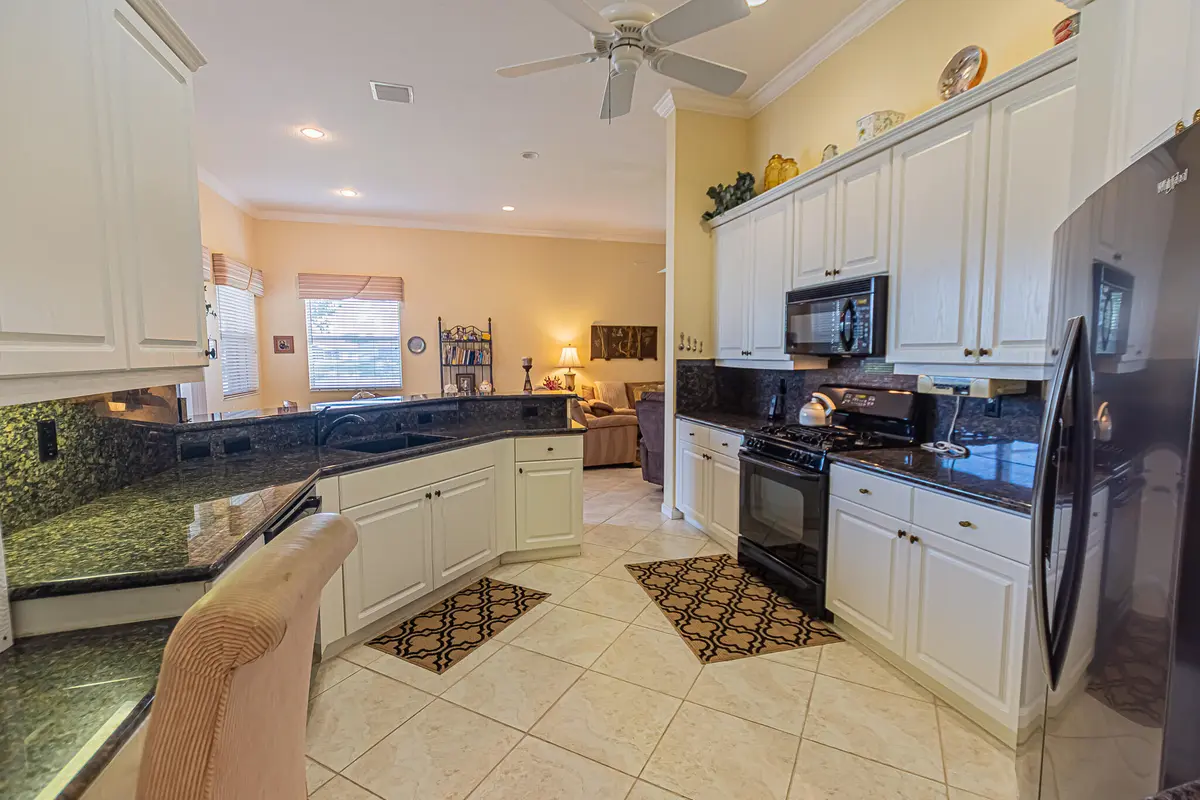 DSC_9711-HDR at 468 NW BLUE LAKE Drive, Port St. Lucie