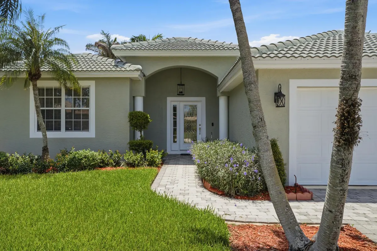 3_smg03037 at 562 NW WAVERLY Circle, Port St. Lucie