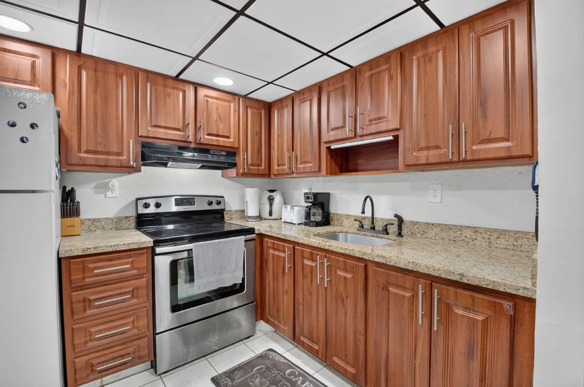 12-web-or-mls-042_1 (206) at 727 NORMANDY P Trail, Delray Beach