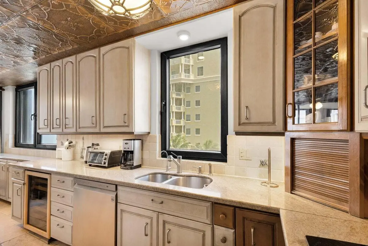 KITCHEN at 5380 N OCEAN Drive 5B, Singer Island