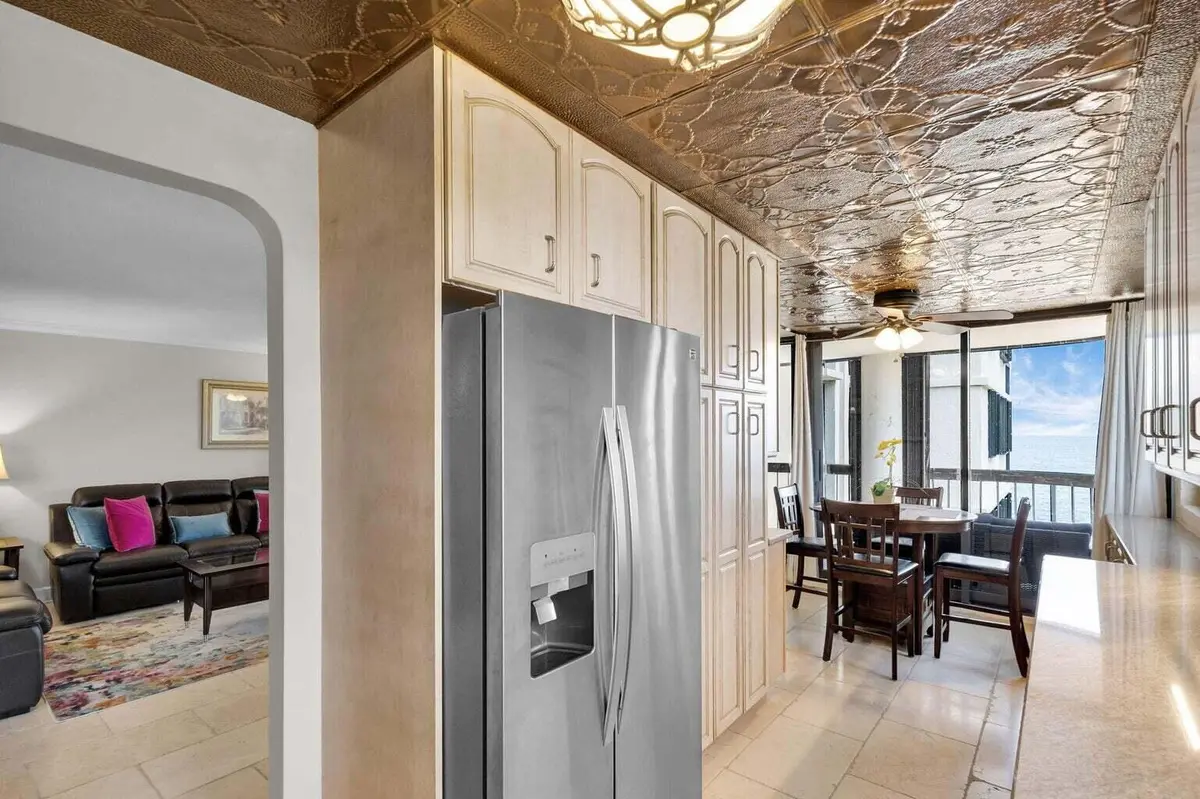 KITCHEN at 5380 N OCEAN Drive 5B, Singer Island