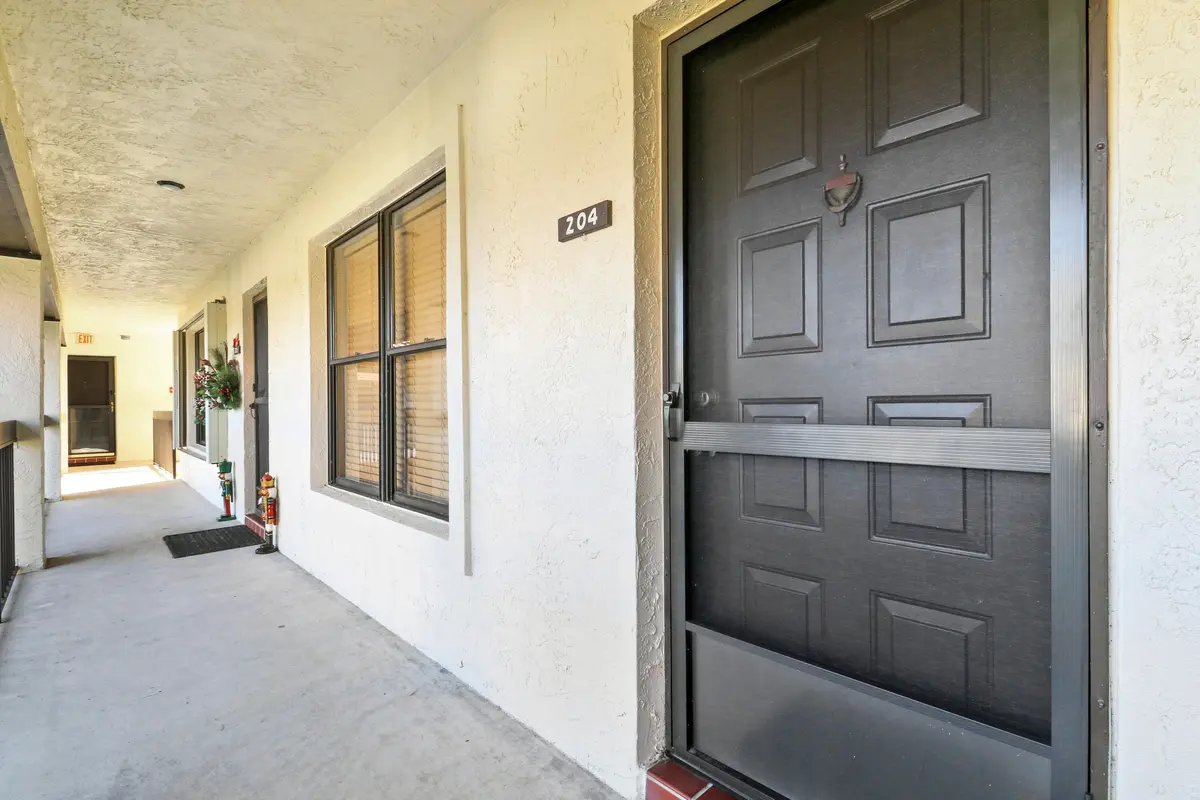 House2-2 at 540 SW South River Drive, Stuart
