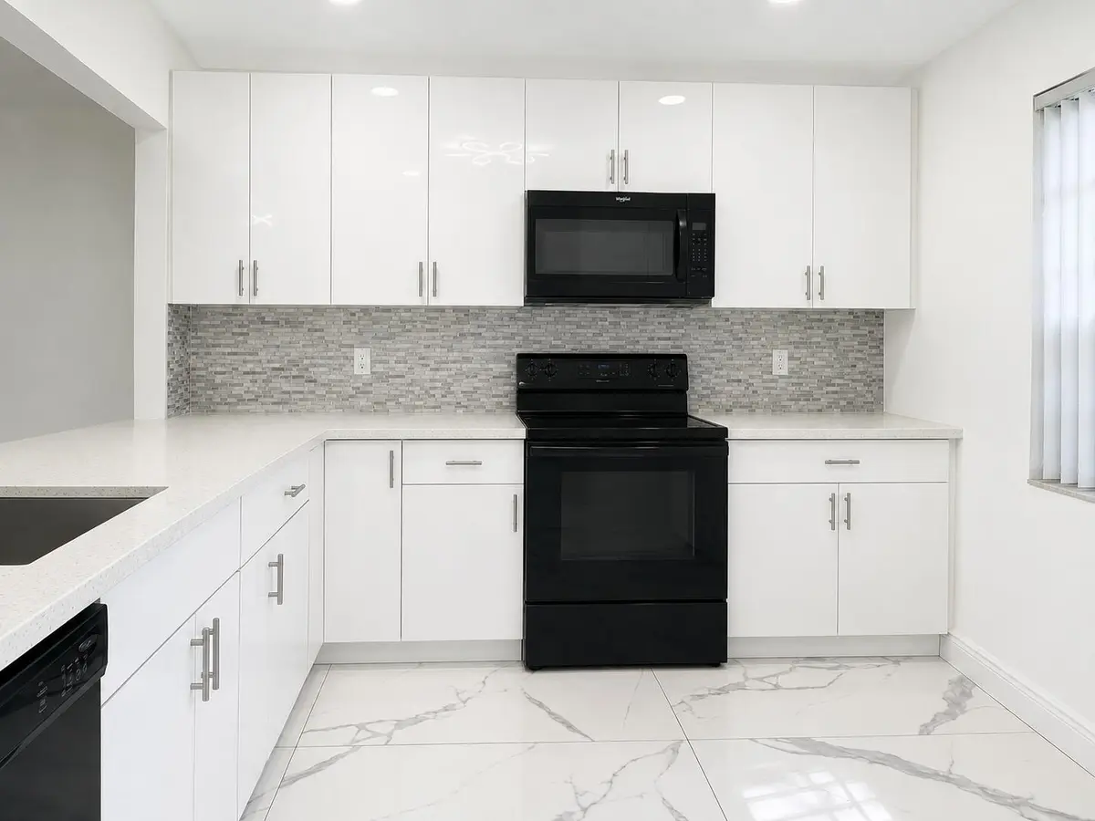 D44BEA00-D7C1-4068-B269-DA2CD3AB5F49 at 23301 BARLAKE Drive 23, Boca Raton