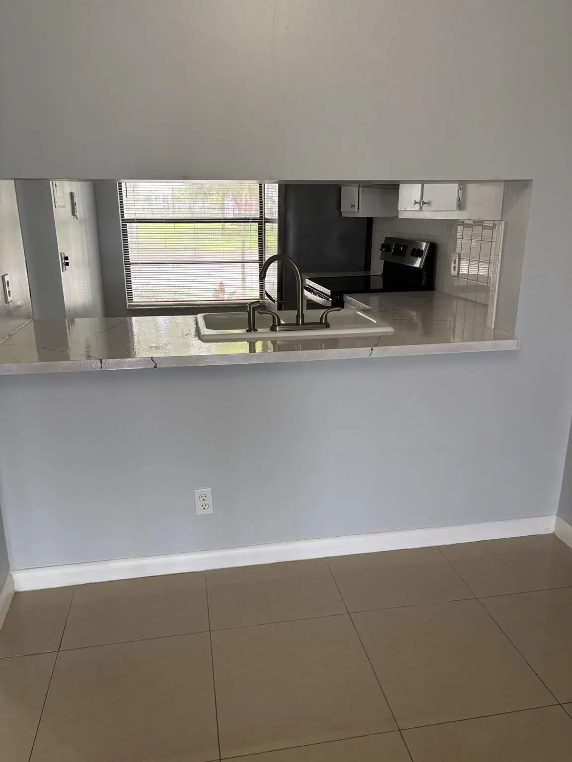 Photo 7 at 201 Lake Pointe Drive 107, Oakland Park