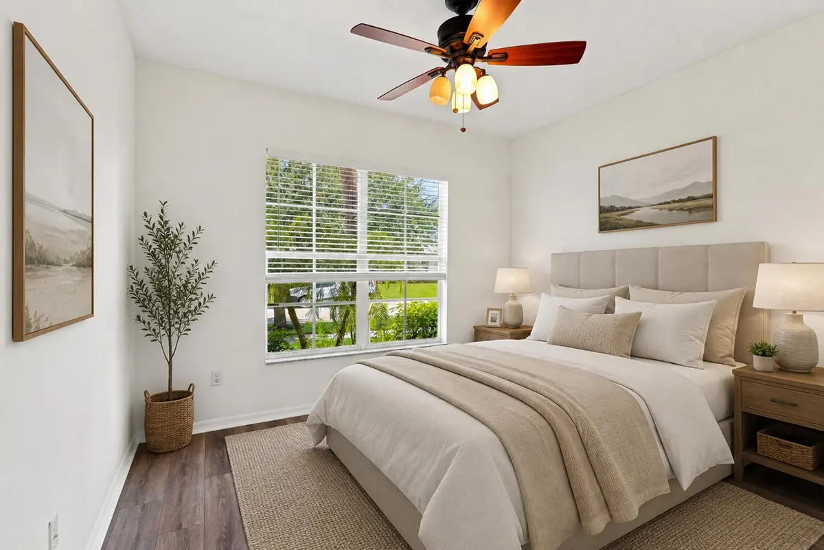 Guest Room at 10931 SW Dunhill Court, Port St. Lucie