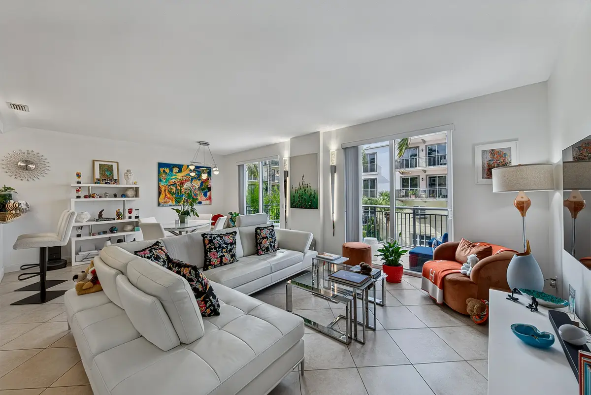 cunningham-18 at 2631 NE 14TH Avenue 316, Wilton Manors