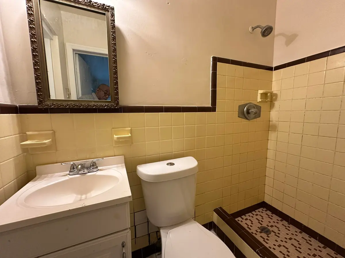 Primary bathroom at 1316 NW 15th Place, Fort Lauderdale