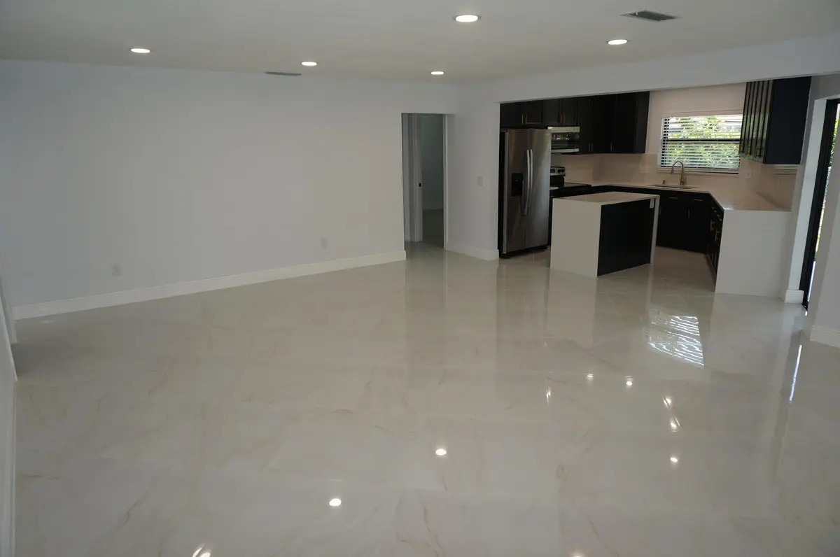 DSC02814 at 1513 39TH Street, West Palm Beach