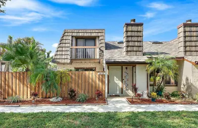 4012 PALM BAY Circle D, West Palm Beach – Townhouse for rent