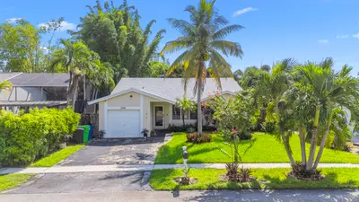 5318 NW 93rd Avenue, Sunrise – Single Family Residence for sale