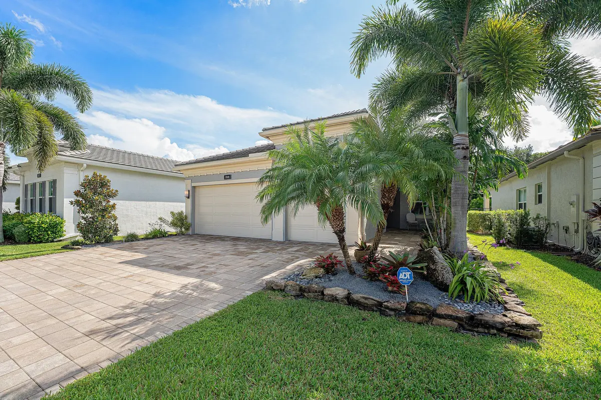 003-12608CrestedButteAvenue-BoyntonBeach at 12608 CRESTED BUTTE Avenue, Boynton Beach