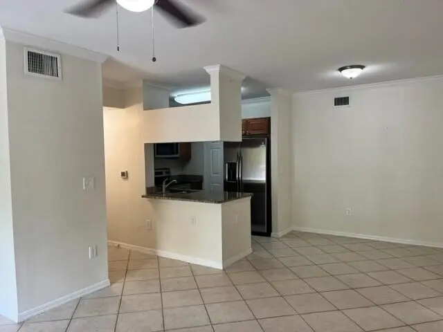 DR & Kitchen at 6410 Emerald Dunes Drive 204, West Palm Beach