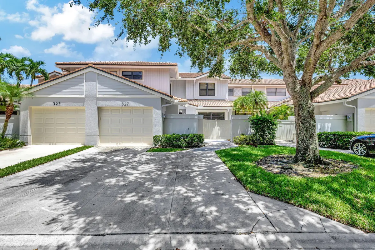 1-web-or-mls-1 (206) at 527 Prestwick Circle, Palm Beach Gardens