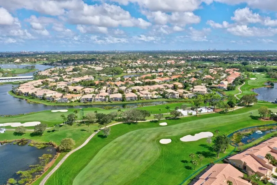 Prestwick Aerial at 527 Prestwick Circle, Palm Beach Gardens