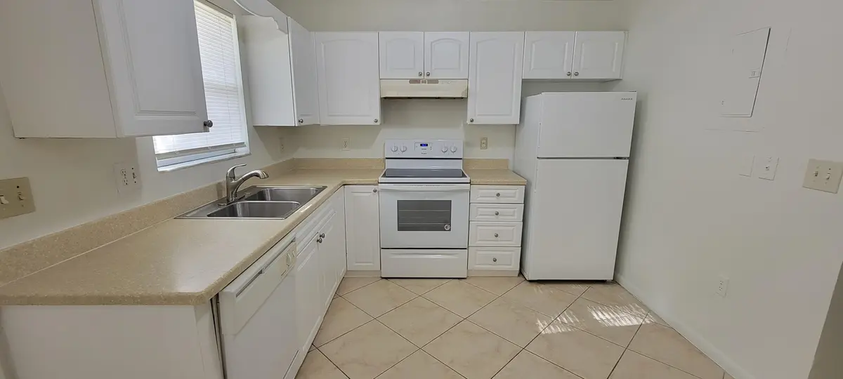 2018 S 10th St Apt B Kitchen 2 at 2018 S 10TH Street, Fort Pierce
