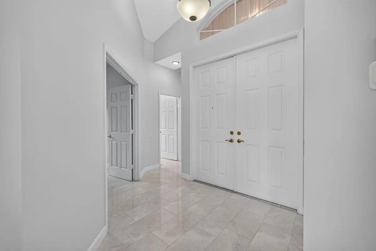 4-web-or-mls-3A5A1717 at 309 NW Toscane Trail, Port St. Lucie