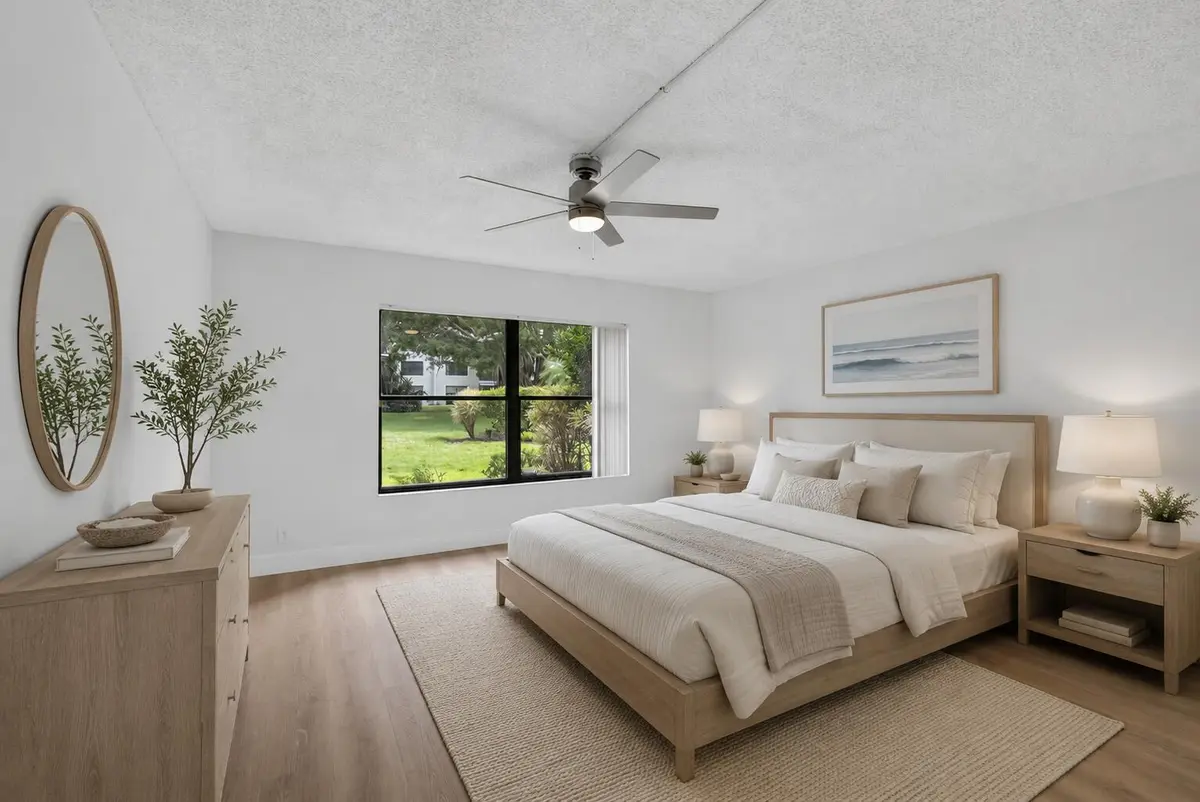 Virtual Staging of Apartment at 300 N HIGHWAY A1A 104J, Jupiter