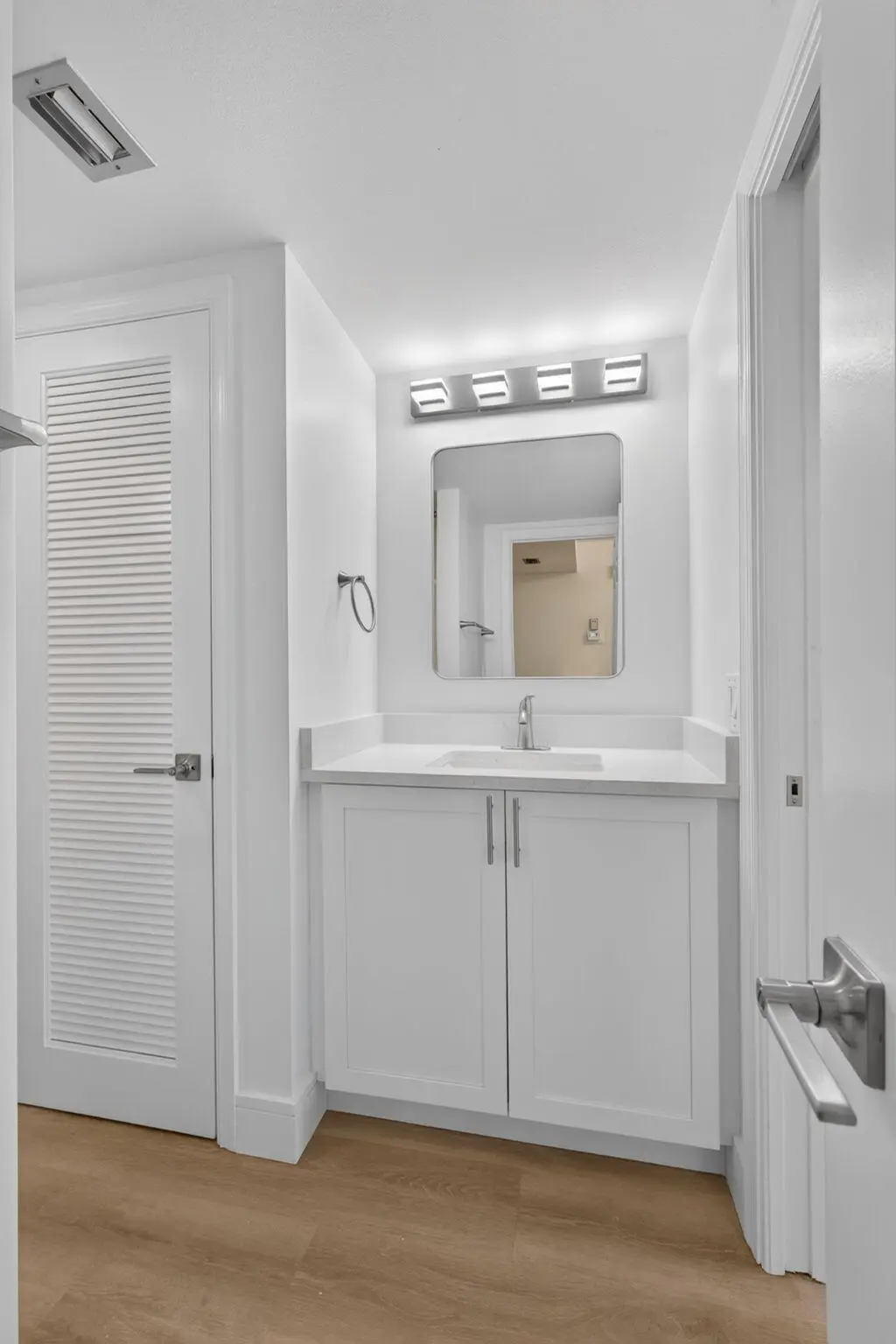 41-web-or-mls-5D1A9597 at 300 N HIGHWAY A1A 104J, Jupiter