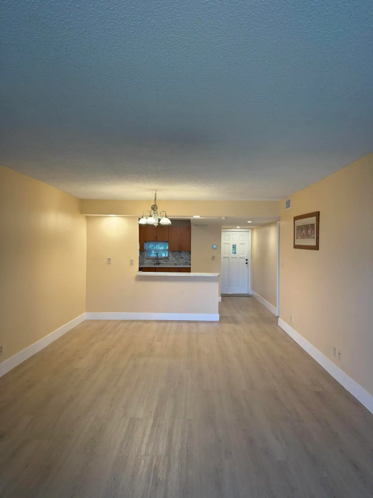 IMG_0376 at 830 S HOLLYBROOK Drive 204, Pembroke Pines