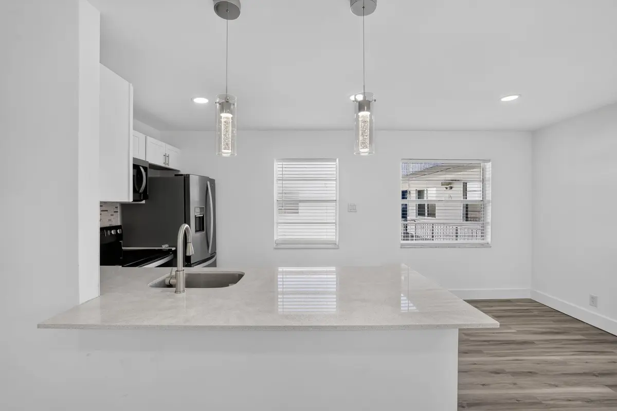 12-web-or-mls-_14A1962 at 515 Normandy Lane, Delray Beach