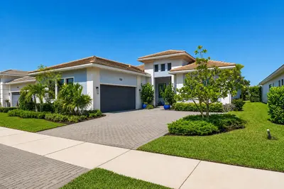 15745 Cresswind Place, Westlake – Single Family Residence for sale