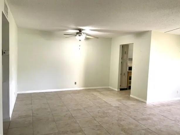 Dining area at 892 HIGH POINT Boulevard B, Delray Beach