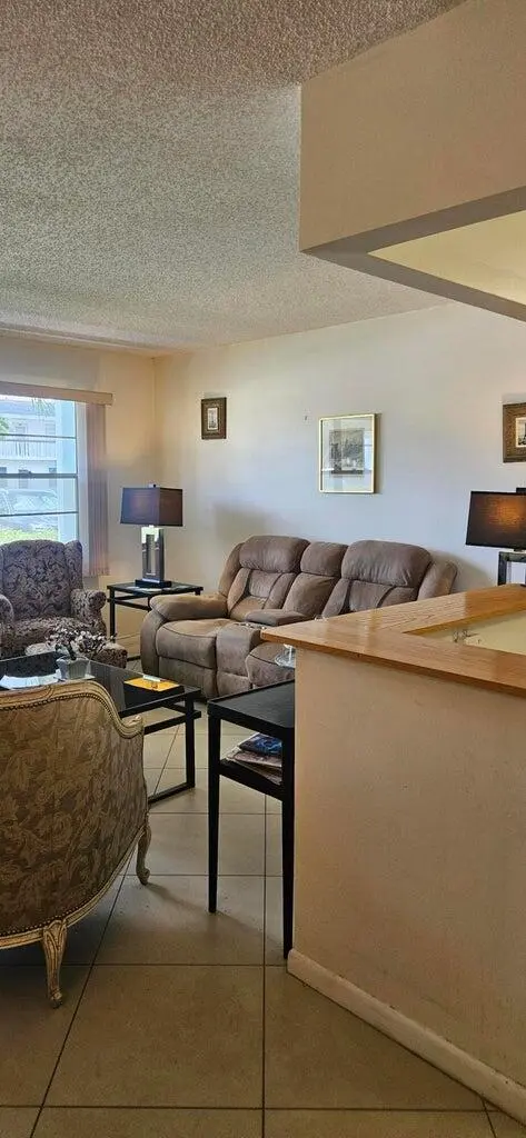 living room 2 at 27 Newport B, Deerfield Beach