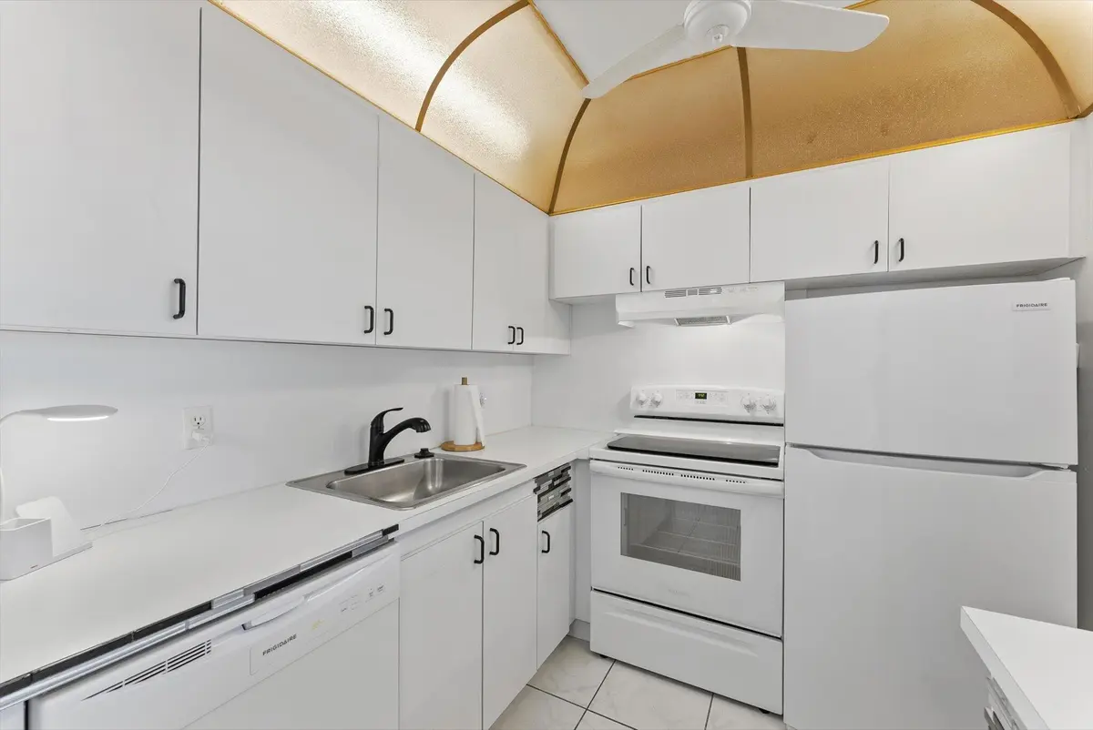 14-14 at 398 Tilford, Deerfield Beach