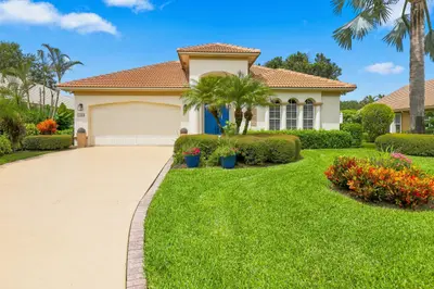 7225 Mystic Way, Port St. Lucie – Single Family Residence for sale