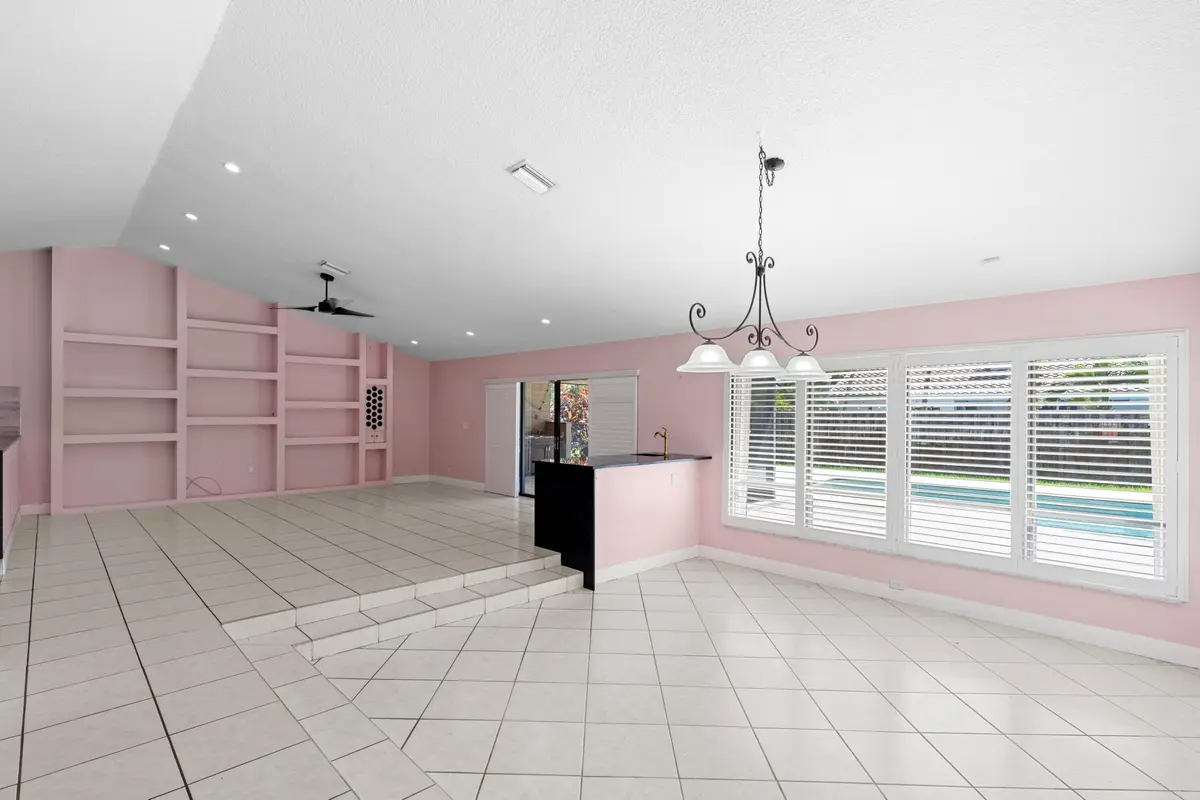 Living Room at 197 NW 104TH Avenue, Coral Springs