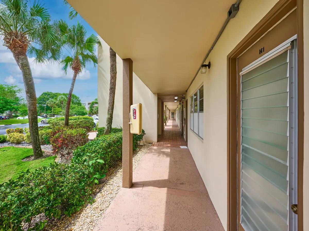 C PYL 0004 at 2904 VICTORIA Place H1, Coconut Creek