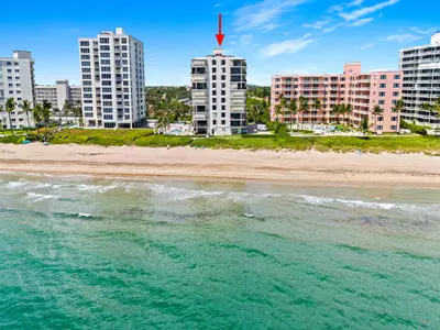 3009 S Ocean Boulevard P-04, Highland Beach – Condominium for sale
