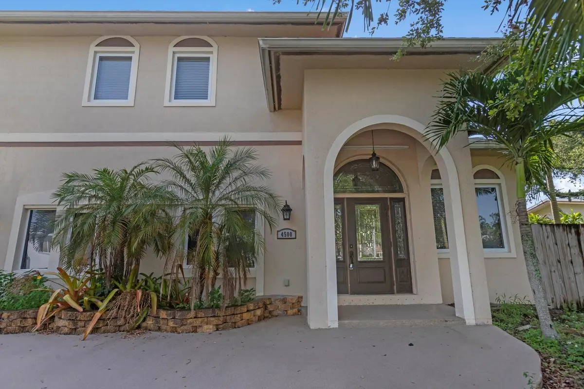 IMG_0551 at 4500 SW 25TH Terrace, Dania Beach