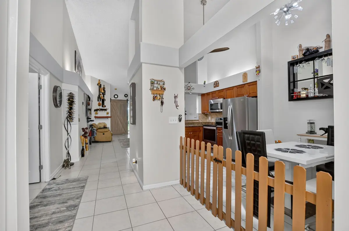 Front Foyer at 9219 Vineland Court D, Boca Raton