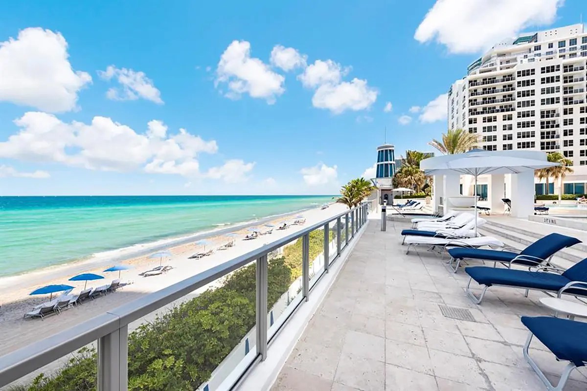 OceanPalms_51b at 3101 S Ocean Drive 2707, Hollywood