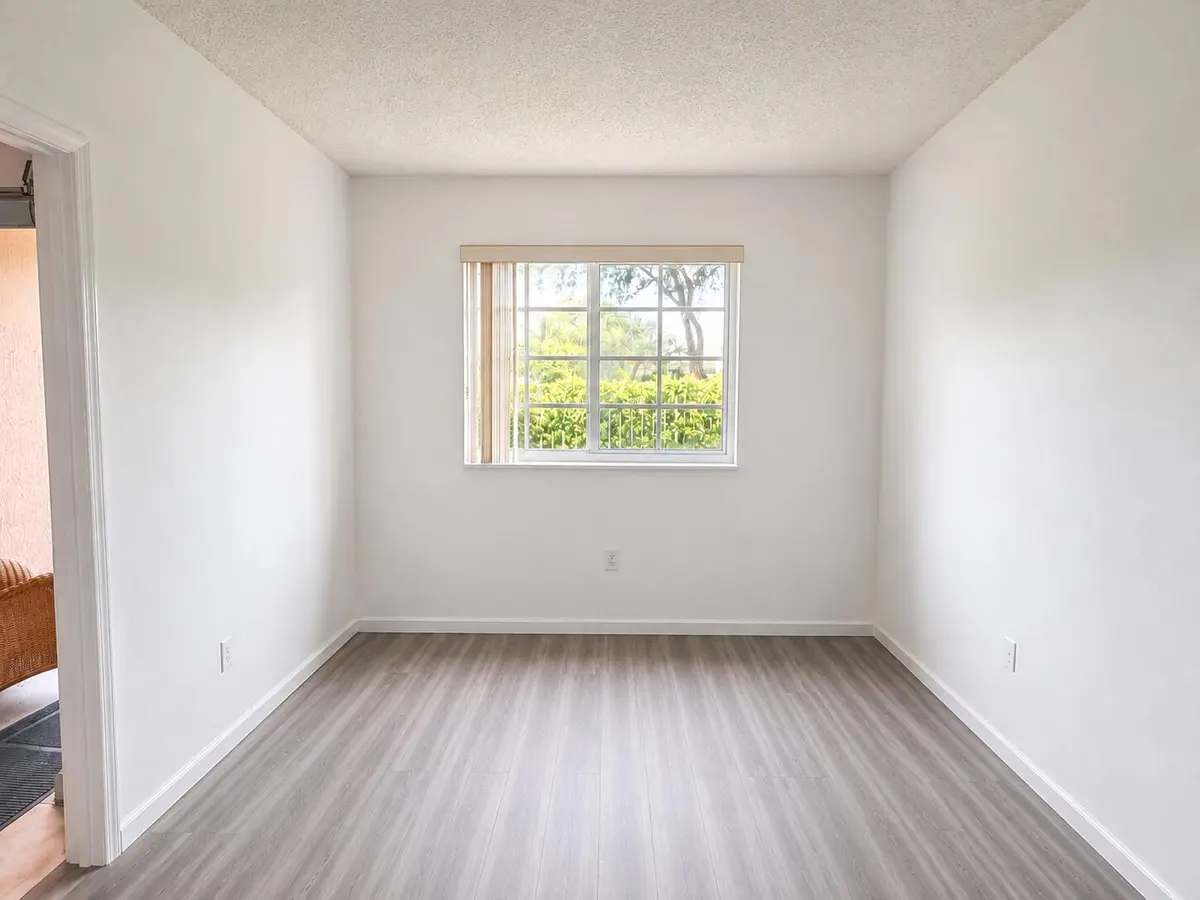 86452492-E2A3-42D0-BEEF-3C1323503C15 at 3271 Sabal Palm Manor 106, Davie