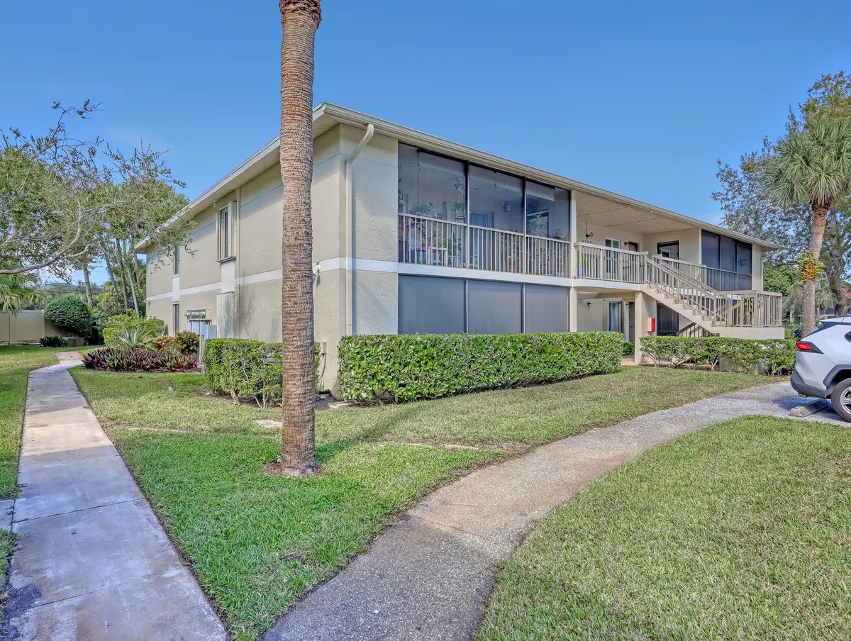 6552 Chasewood (3) at 6552 Chasewood Drive H, Jupiter