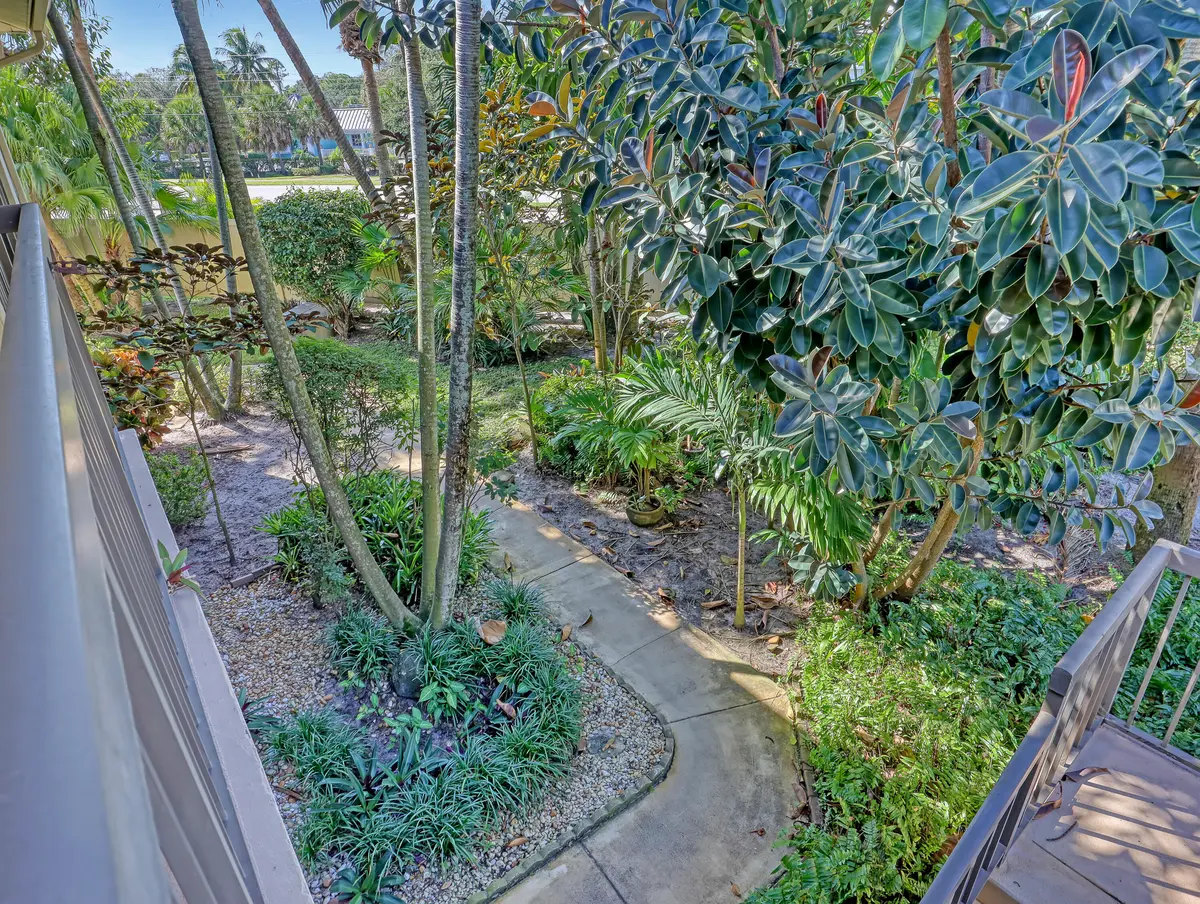6552 Chasewood (9) at 6552 Chasewood Drive H, Jupiter