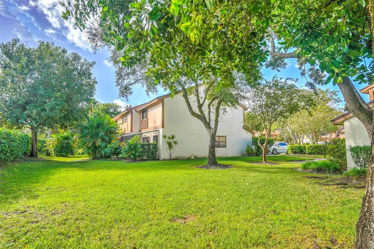 Photo 2 at 4698 NW 30TH Street, Coconut Creek