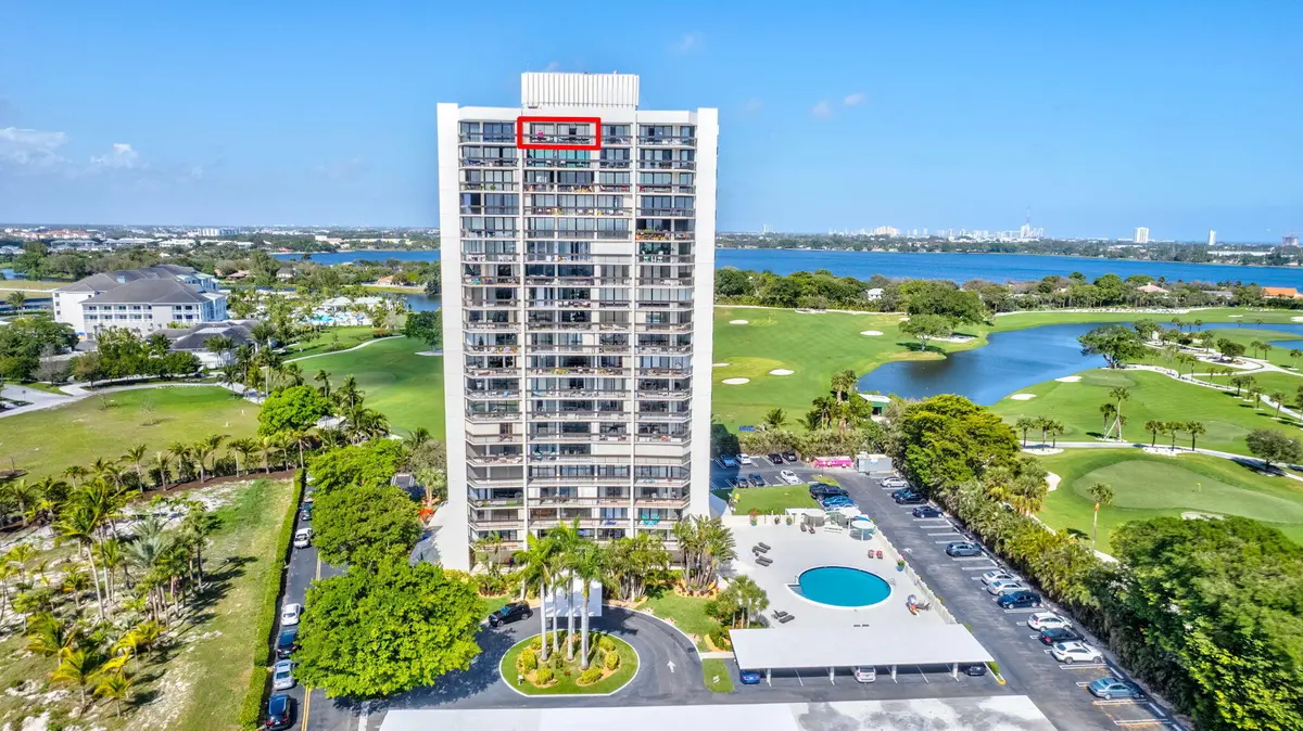 PENTHOUSE PH 5 at 2000 Presidential Way PH5, West Palm Beach
