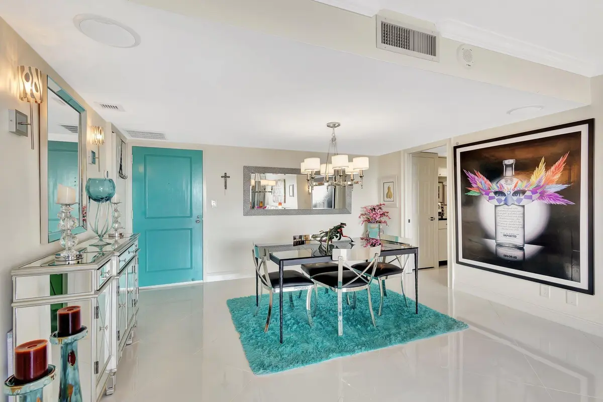 DINING AREA at 2000 Presidential Way PH5, West Palm Beach