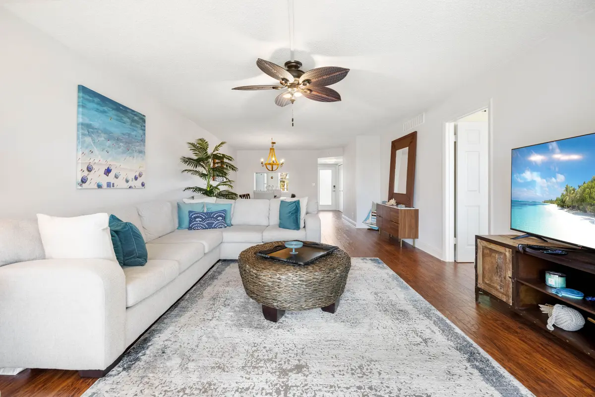 LIVING ROOM at 900 DOGWOOD Drive 339, Delray Beach